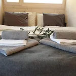 Ferienhaus Eco Buqez 34 *